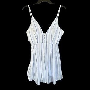 FAVLUX, BLUE & WHITE STRIPE ROMPER. ADJUSTABLE SHOULDER STRAPS, SIZE M